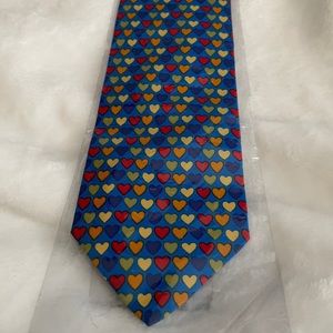 Yves Saint Laurent heart tie